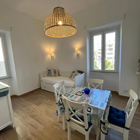 Note Marine - Centro 10 Passi Da Stabilimenti Daire