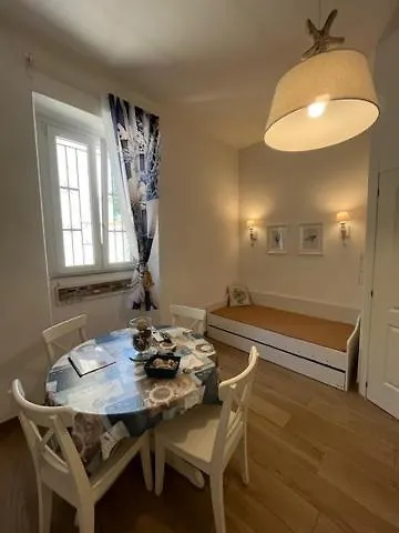 Note Marine - Centro 10 Passi Da Stabilimenti Apartman *